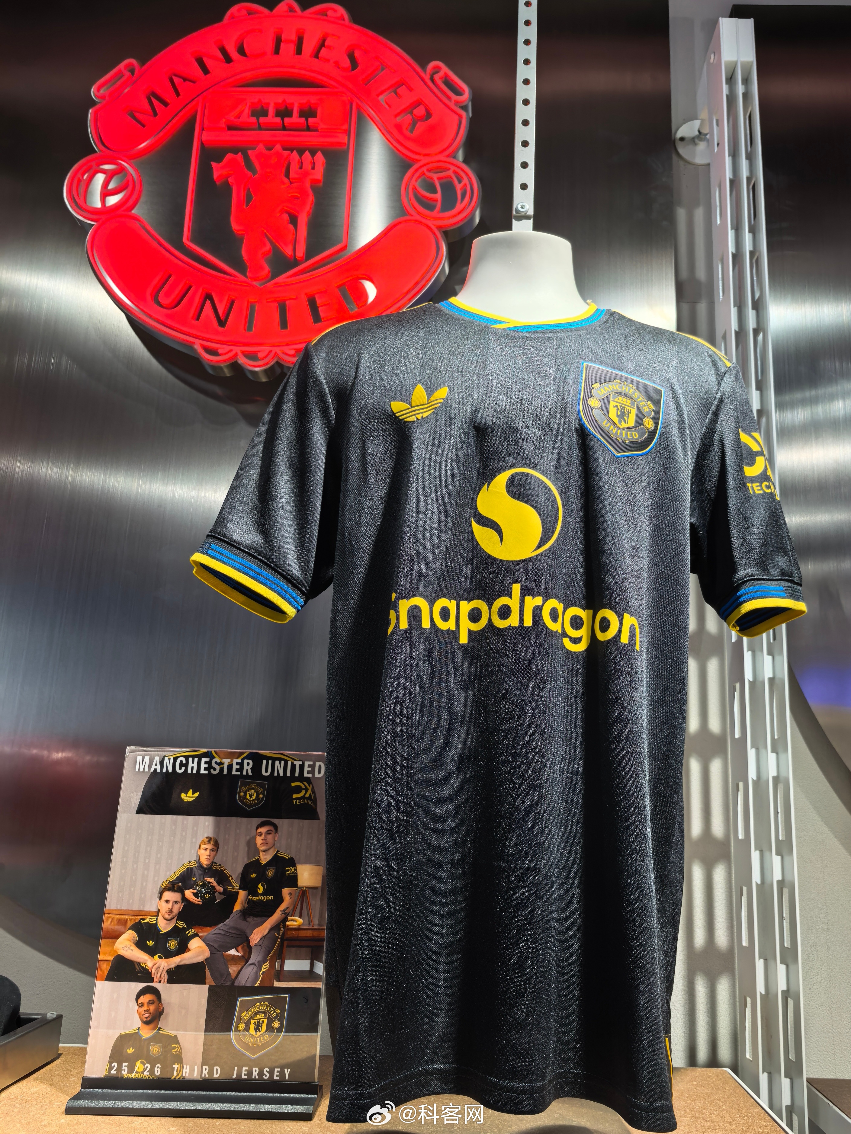 贝博官方网址关于从法兰克福豪取连胜到曼城今晚外线爆发，冲刺阶段成都蓉城备战葡超的信息